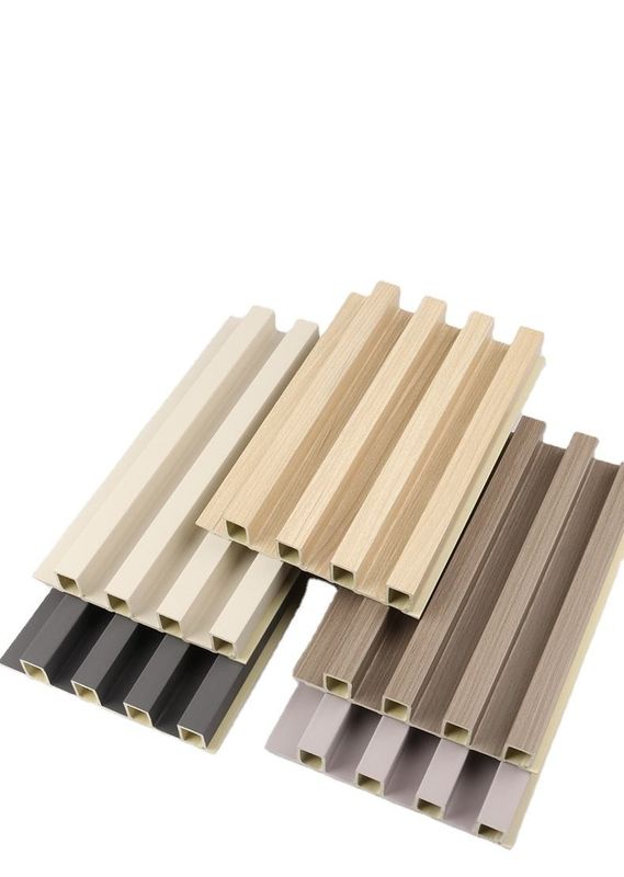 저렴한 가격 장식용 주택 건축 재료 경제적인 나무 곡물 PVC Wpc 벽 패널