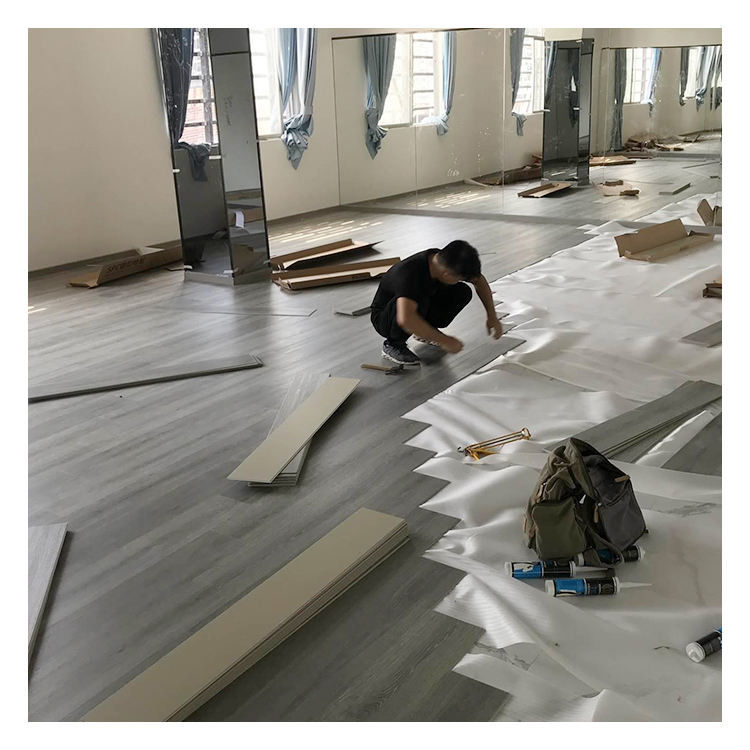 4mm 180*1220mm PVC 비닐 바닥 Piso SPC 클릭 방수 플라스틱 SPC 바닥