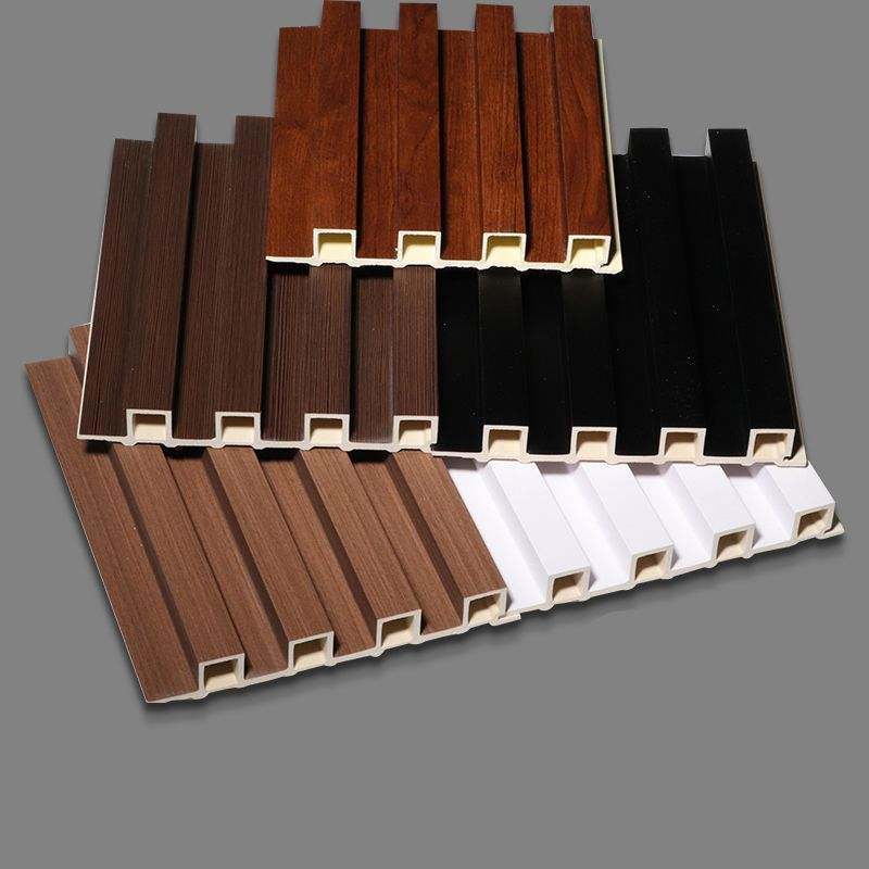 세련된 홈 인테리어를 위한 모던 PVC UV WPC 벽 패널: 최고의 플루티드 인테리어 WPC 벽 패널 디자인