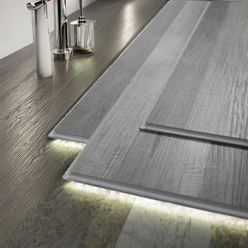 모던 스타일 SPC 비닐 바닥재 좋은 디자인 플라스틱 4.5mm 5.5mm 6.5mm 실내 사용 미끄럼 방지 PVC 평범한 질감
