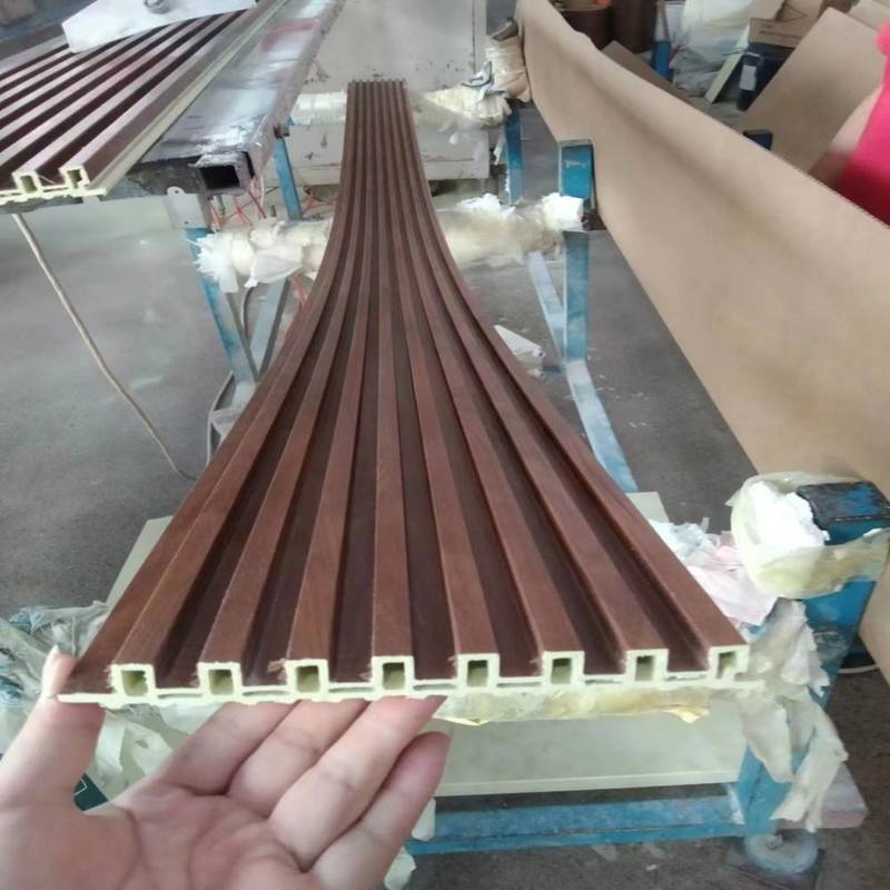 욕실 인테리어용 현대식 목재 플라스틱 복합재 WPC 벽 패널, PVC 대체재