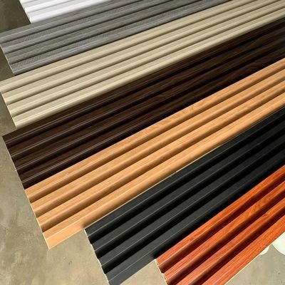 현대 방수 방음 방화 방화 WPC PVC 플루테드 벽 장단 내부 벽 패널 가구 호텔 빌라 홀