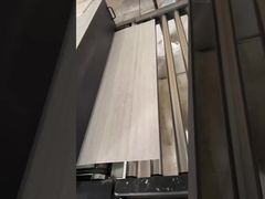 유연한 돌담 패널